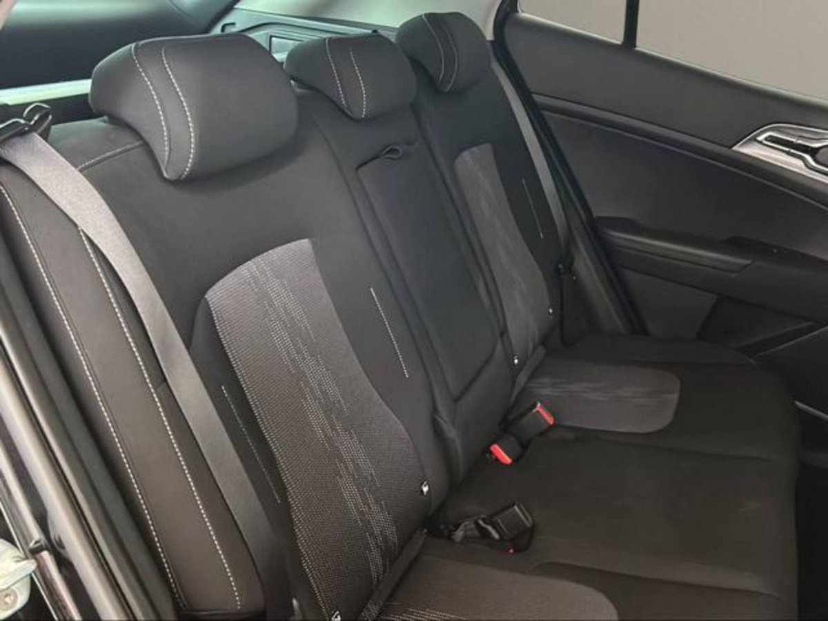 Kia Sportage 1.6 crdi mhev Style dct (11)