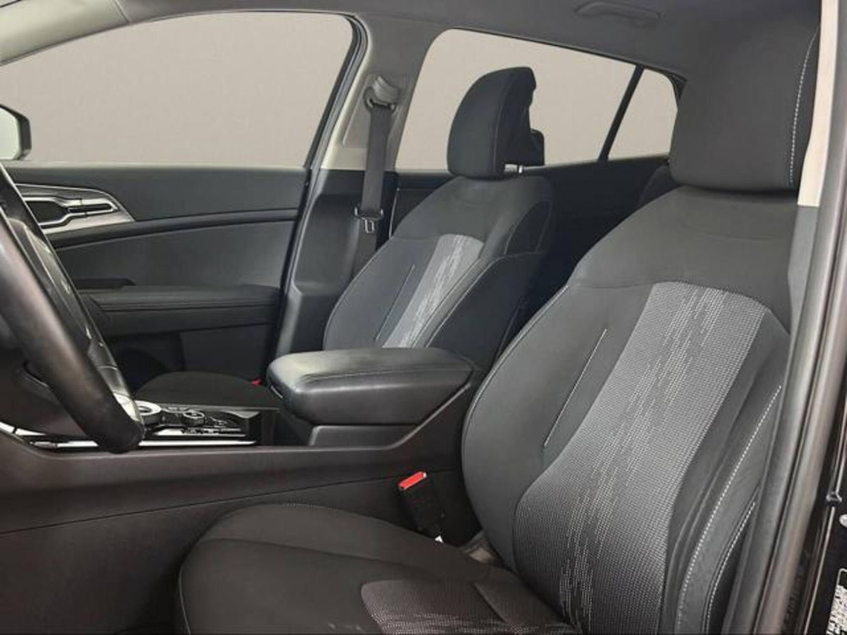 Kia Sportage 1.6 crdi mhev Style dct (9)
