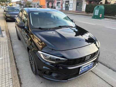 Fiat Tipo Tipo 5p 1.0 t3 Cross 100cv usata
