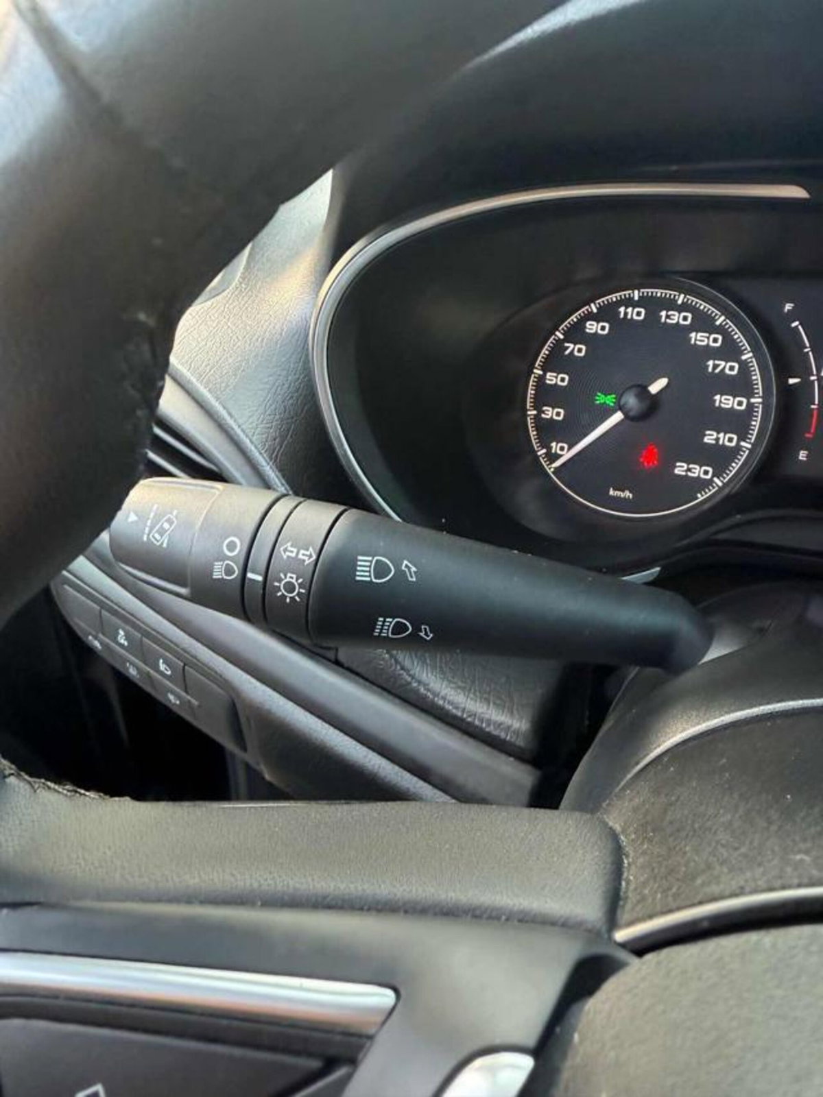Fiat Tipo Tipo 5p 1.0 t3 Cross 100cv (9)