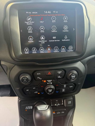 Jeep Renegade 1.3 T4 190CV PHEV 4xe AT6 Limited (9)