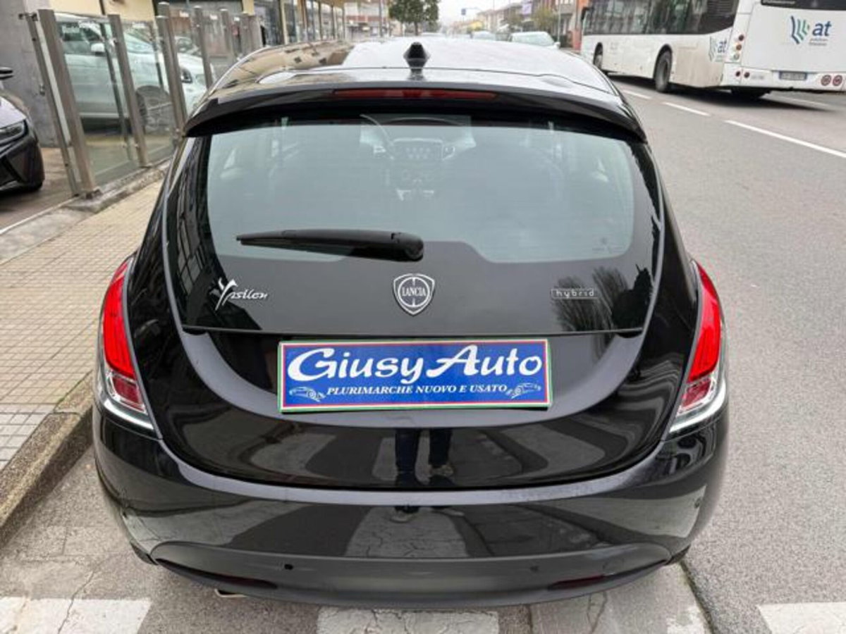 Lancia Ypsilon 1.0 FireFly 5 porte S&S Hybrid Gold Plus (5)