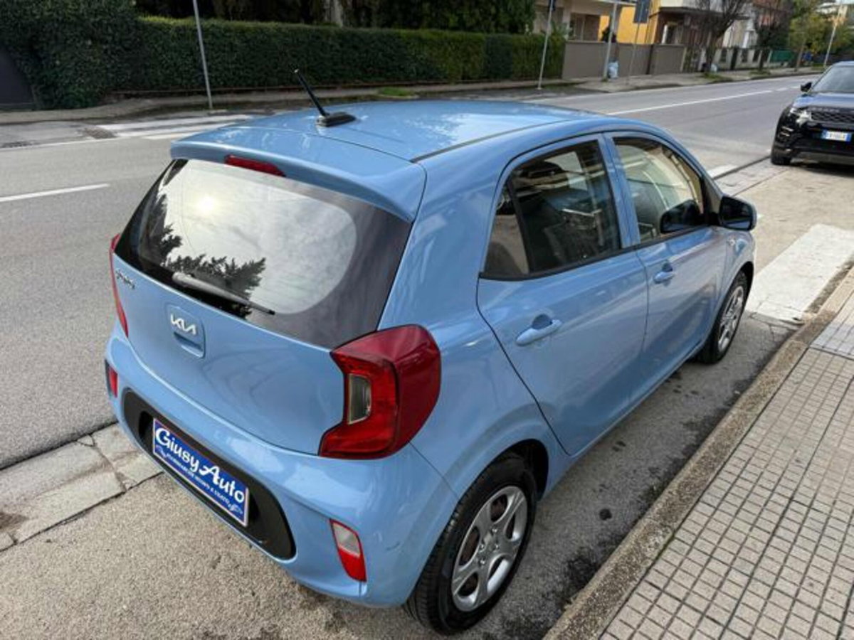 Kia Picanto 1.0 12V 5 porte AMT Urban (4)
