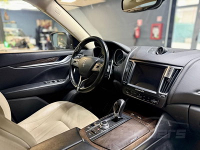 Maserati Levante Levante V6 Diesel 275 CV AWD (16)