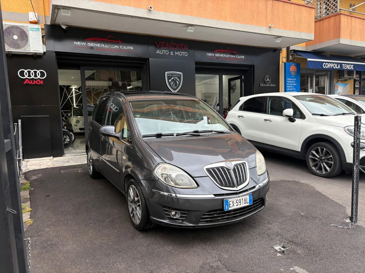 Lancia Musa 1.3 Mjt 95 CV DFN Gold