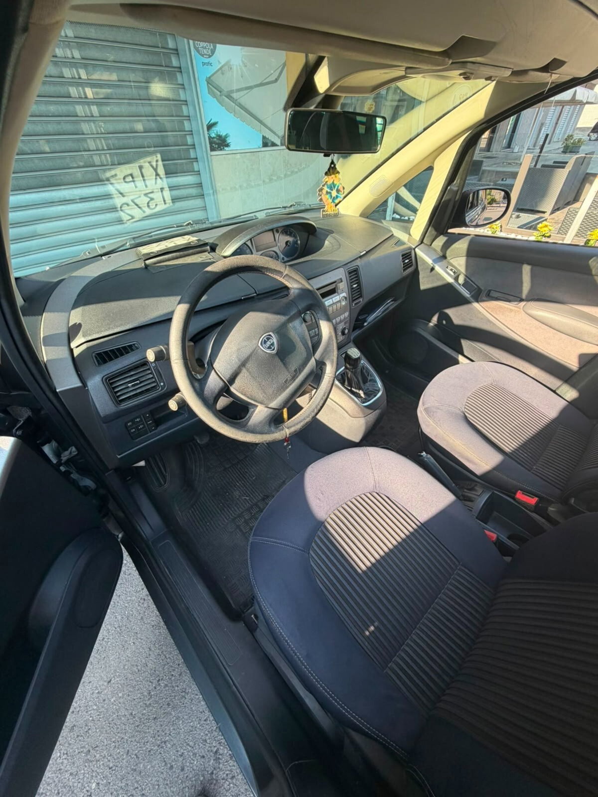 Lancia Musa 1.3 Mjt 95 CV DFN Gold (11)