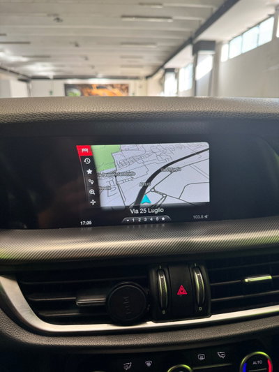 Alfa Romeo Stelvio Stelvio 2.2 Turbodiesel 180 CV AT8 RWD Executive (14)