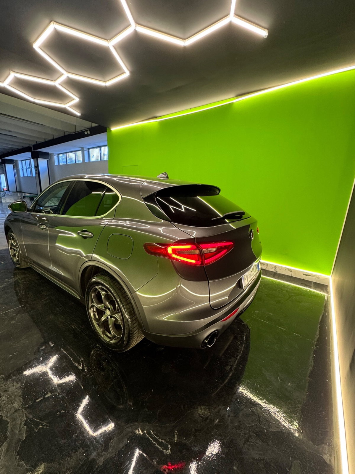 Alfa Romeo Stelvio Stelvio 2.2 Turbodiesel 180 CV AT8 RWD Executive (5)