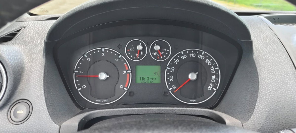 Volkswagen Polo 1.4 TDI 5p. Trendline (11)