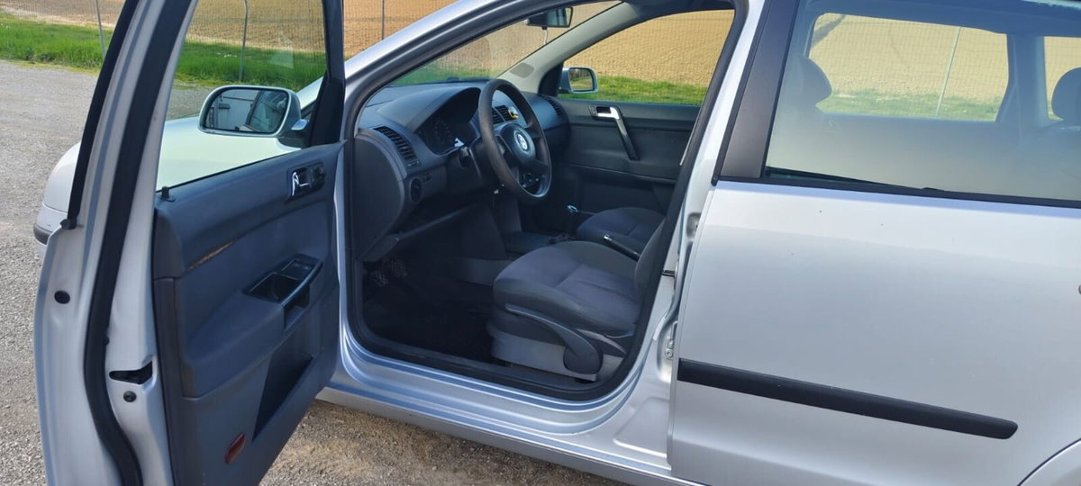 Volkswagen Polo 1.4 TDI 5p. Trendline (18)