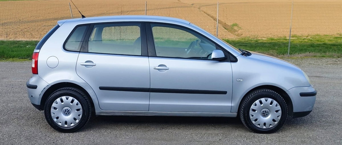 Volkswagen Polo 1.4 TDI 5p. Trendline (19)