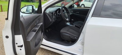 Chevrolet Cruze 1.8 5 porte LT GPL (10)