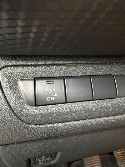 Peugeot 208 75 5 porte Allure (12)