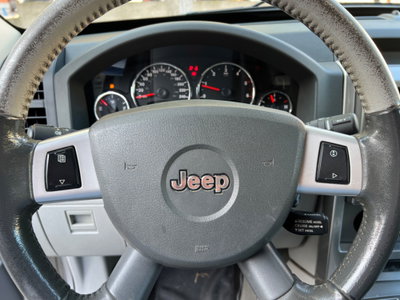 Jeep Cherokee 2.8 CRD DPF Limited Auto (14)