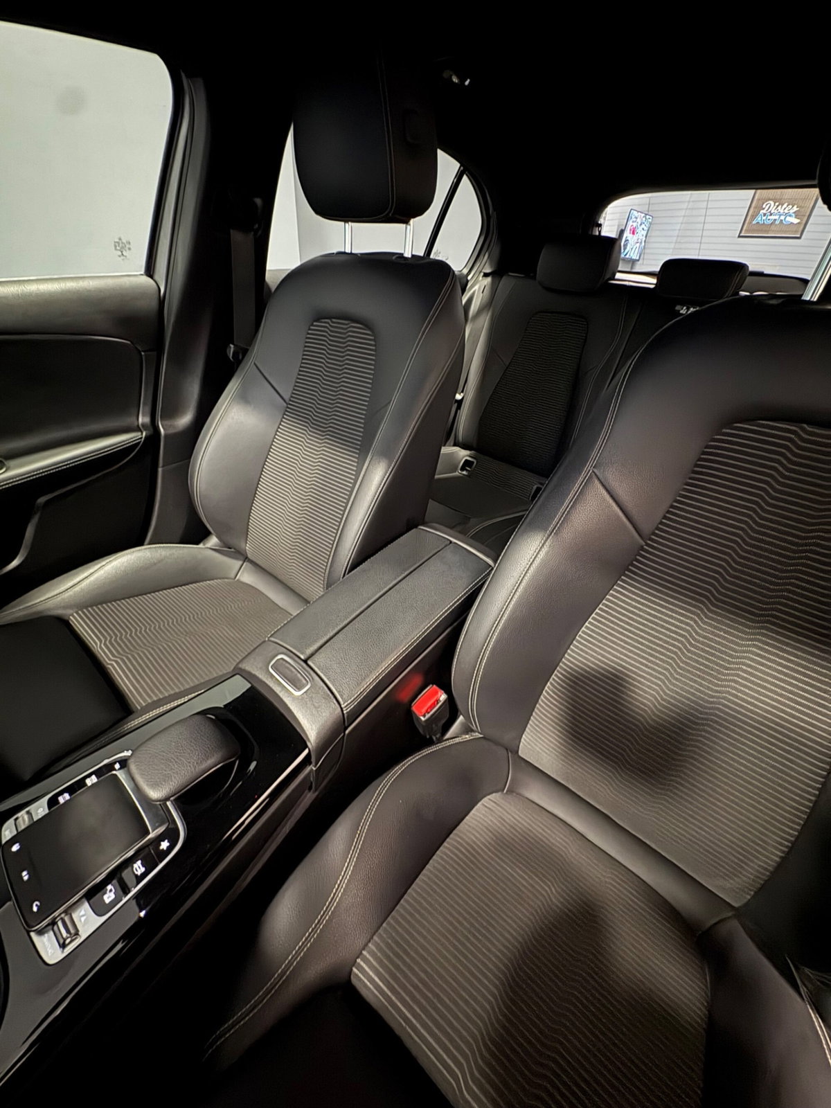 Mercedes-Benz Classe A 180 d Automatic Premium (16)