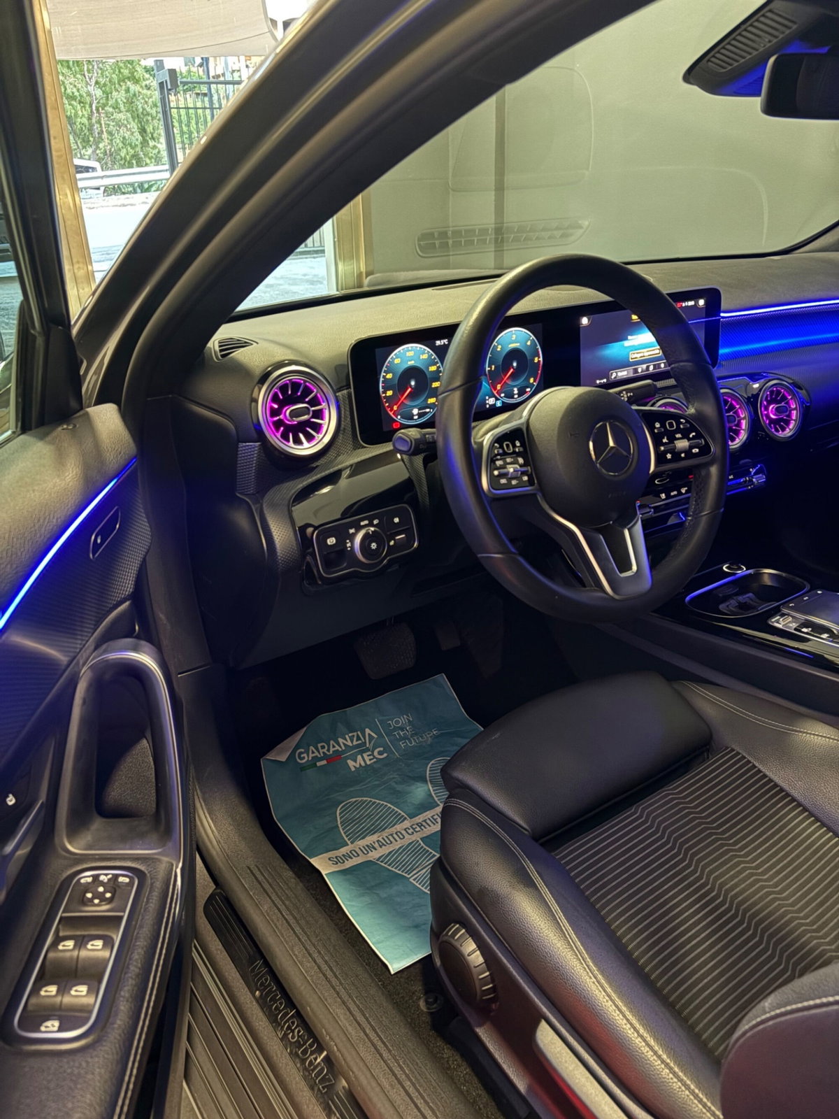 Mercedes-Benz Classe A 180 d Automatic Premium (2)