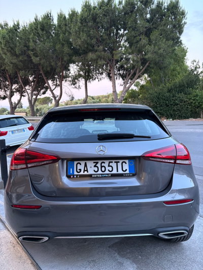 Mercedes-Benz Classe A 180 d Automatic Premium (4)