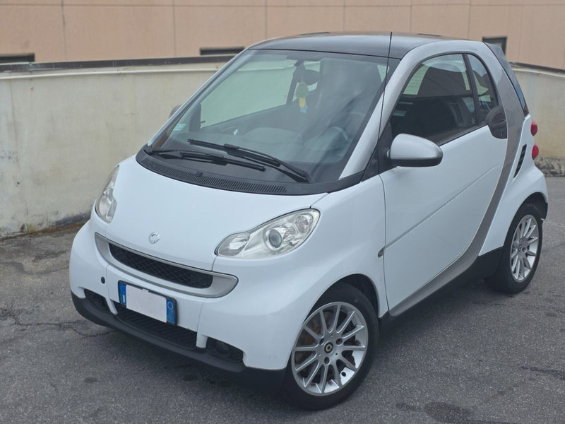 smart Fortwo 1000 52 kW MHD coupé passion