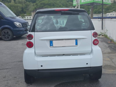 smart Fortwo 1000 52 kW MHD coupé passion (5)
