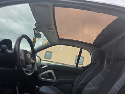 smart Fortwo 1000 52 kW MHD coupé passion (8)