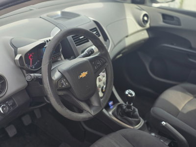 Chevrolet Aveo 1.2 86CV 5 porte LTZ (7)