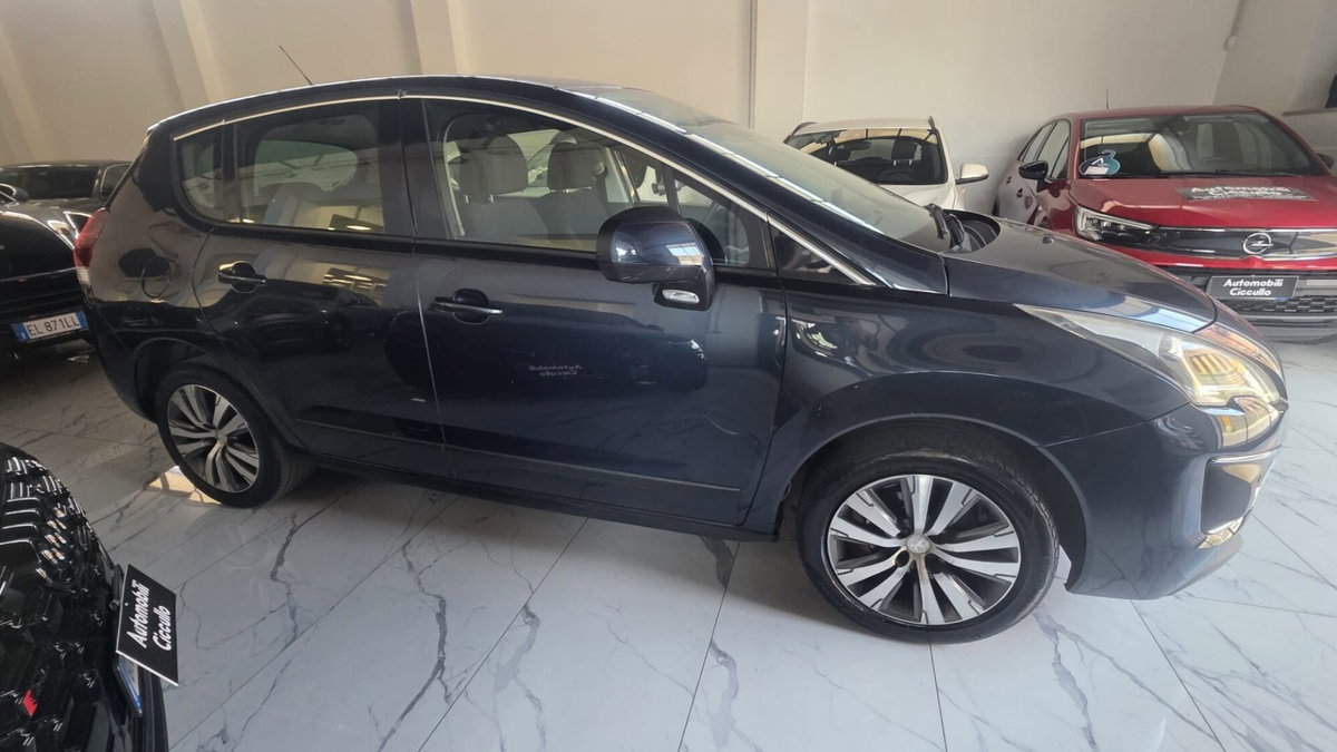 Peugeot 3008 1.6 HDi 115CV Active (13)