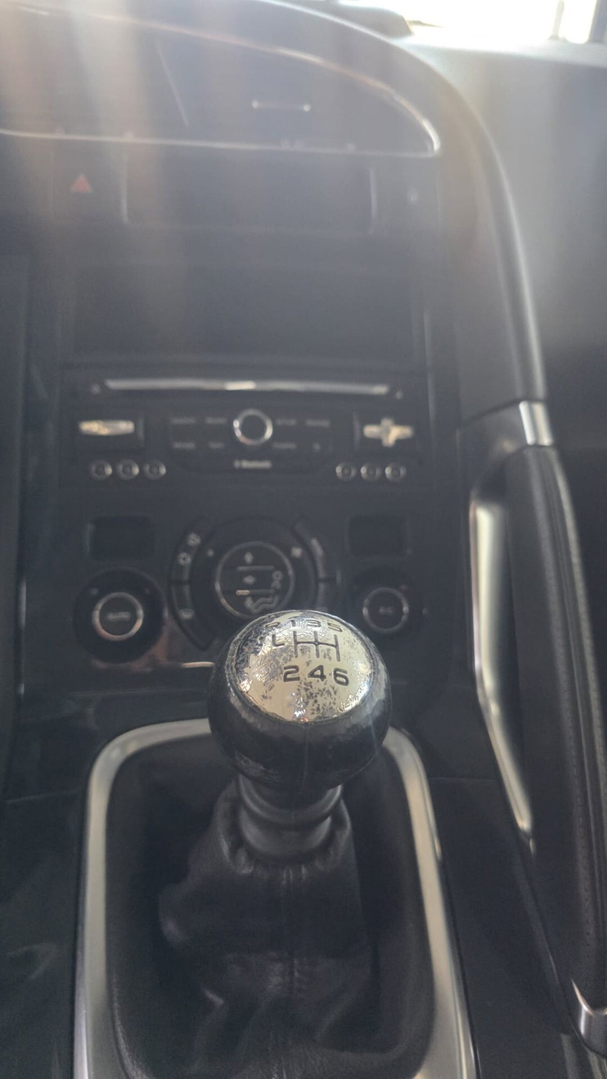 Peugeot 3008 1.6 HDi 115CV Active (17)