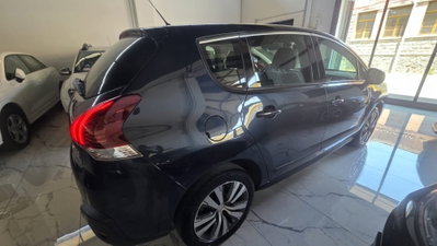 Peugeot 3008 1.6 HDi 115CV Active (6)
