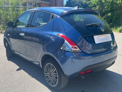 Lancia Ypsilon 1.0 FireFly 5 porte S&S Hybrid Gold Plus (4)