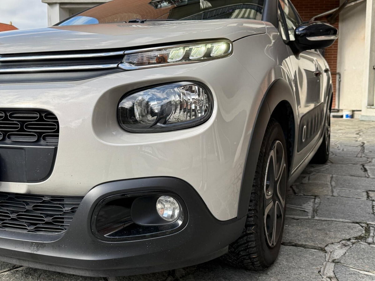 Citroen C3 BlueHDi 100 S&S Shine (10)