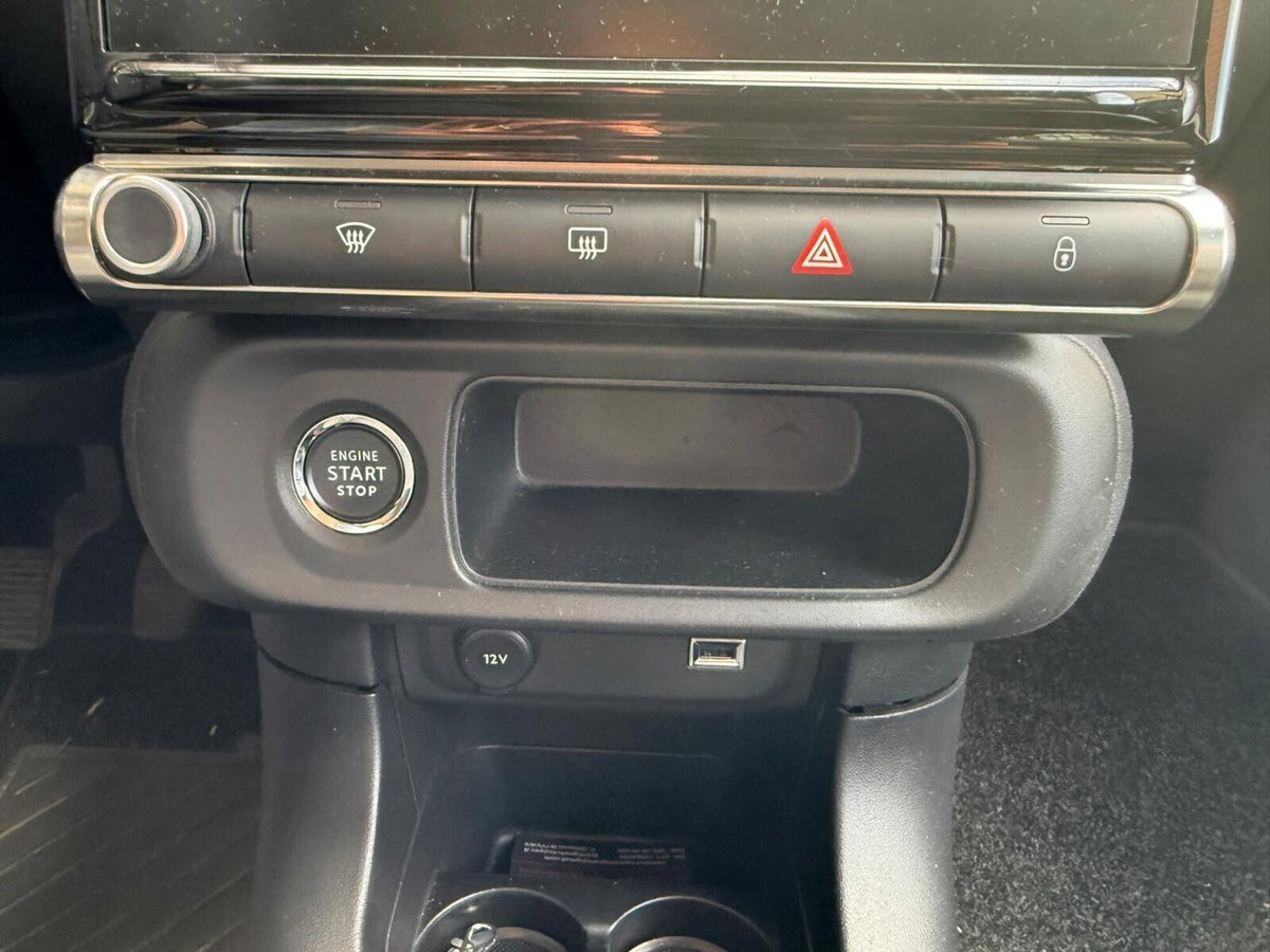 Citroen C3 BlueHDi 100 S&S Shine (16)