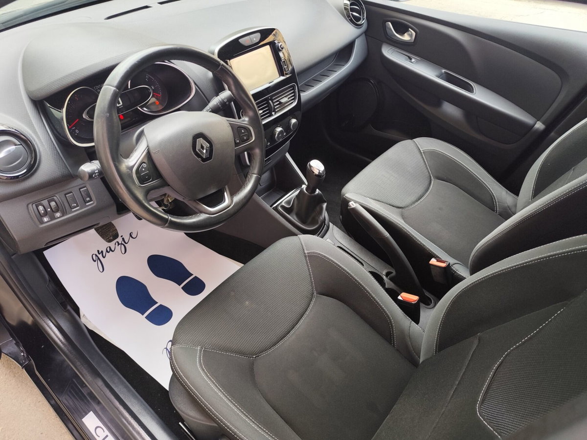 Renault Clio 1.5 dCi 75CV 3 porte Confort (16)