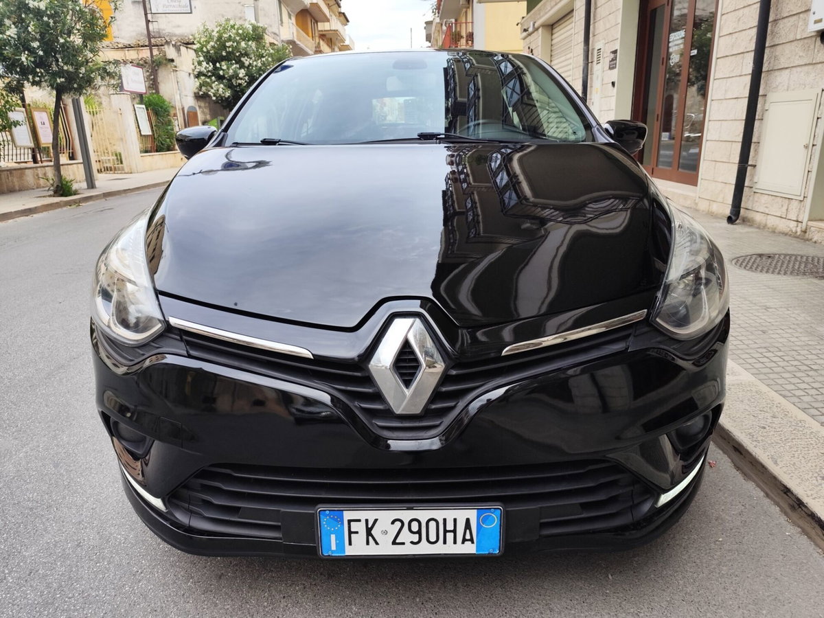 Renault Clio 1.5 dCi 75CV 3 porte Confort (2)