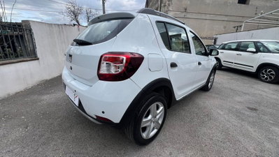 Dacia Sandero Stepway 0.9 TCe 12V TurboGPL 90CV Start&Stop (4)