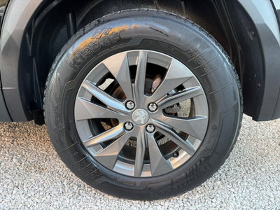 Peugeot 2008 BlueHDi 110 S&S Active Pack (11)
