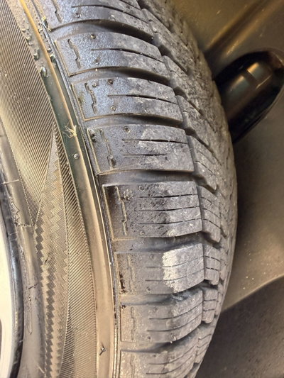 Citroen C3 1.4 Perfect Techno Bi Energy G (13)