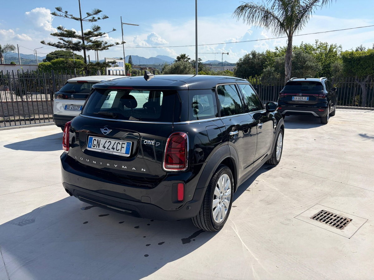MINI Mini Countryman 1.5 One D Business Countryman (3)