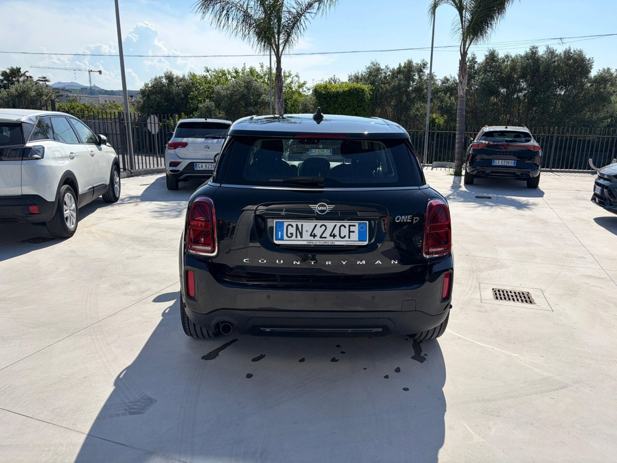 MINI Mini Countryman 1.5 One D Business Countryman (4)