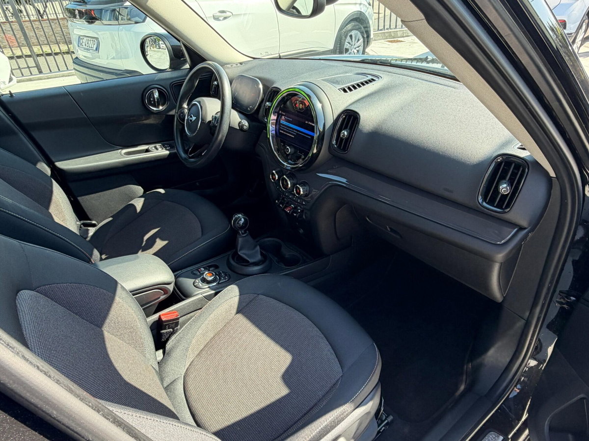 MINI Mini Countryman 1.5 One D Business Countryman (9)