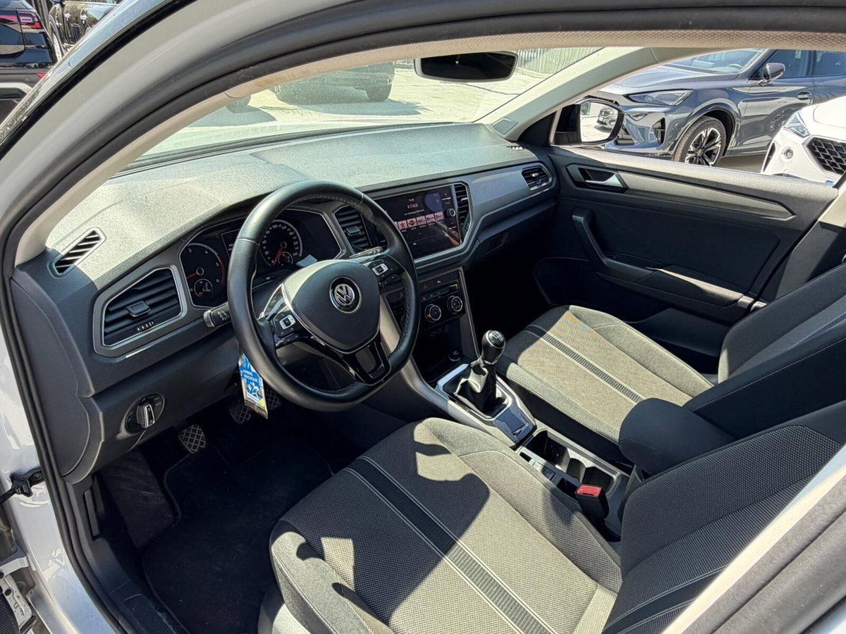 Volkswagen T-Roc 1.6 TDI SCR Style BlueMotion Technology (7)