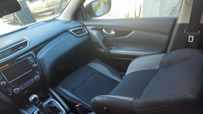 Nissan Qashqai 1.5 dCi Acenta (10)