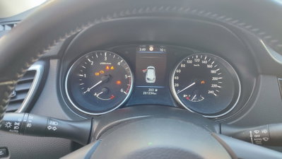 Nissan Qashqai 1.5 dCi Acenta (13)
