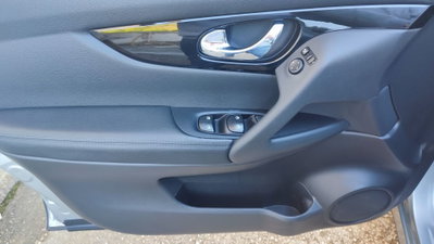 Nissan Qashqai 1.5 dCi Acenta (18)