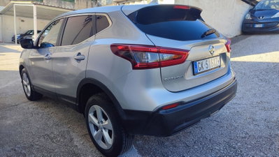 Nissan Qashqai 1.5 dCi Acenta (4)