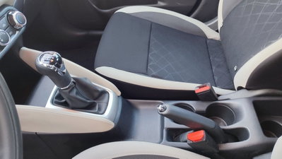 Nissan Micra 1.0L 12V 5 porte Visia (11)