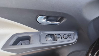 Nissan Micra 1.0L 12V 5 porte Visia (12)