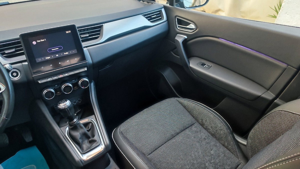 Renault Captur Blue dCi 115 CV EDC Zen (15)