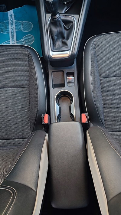 Renault Captur Blue dCi 115 CV EDC Zen (17)
