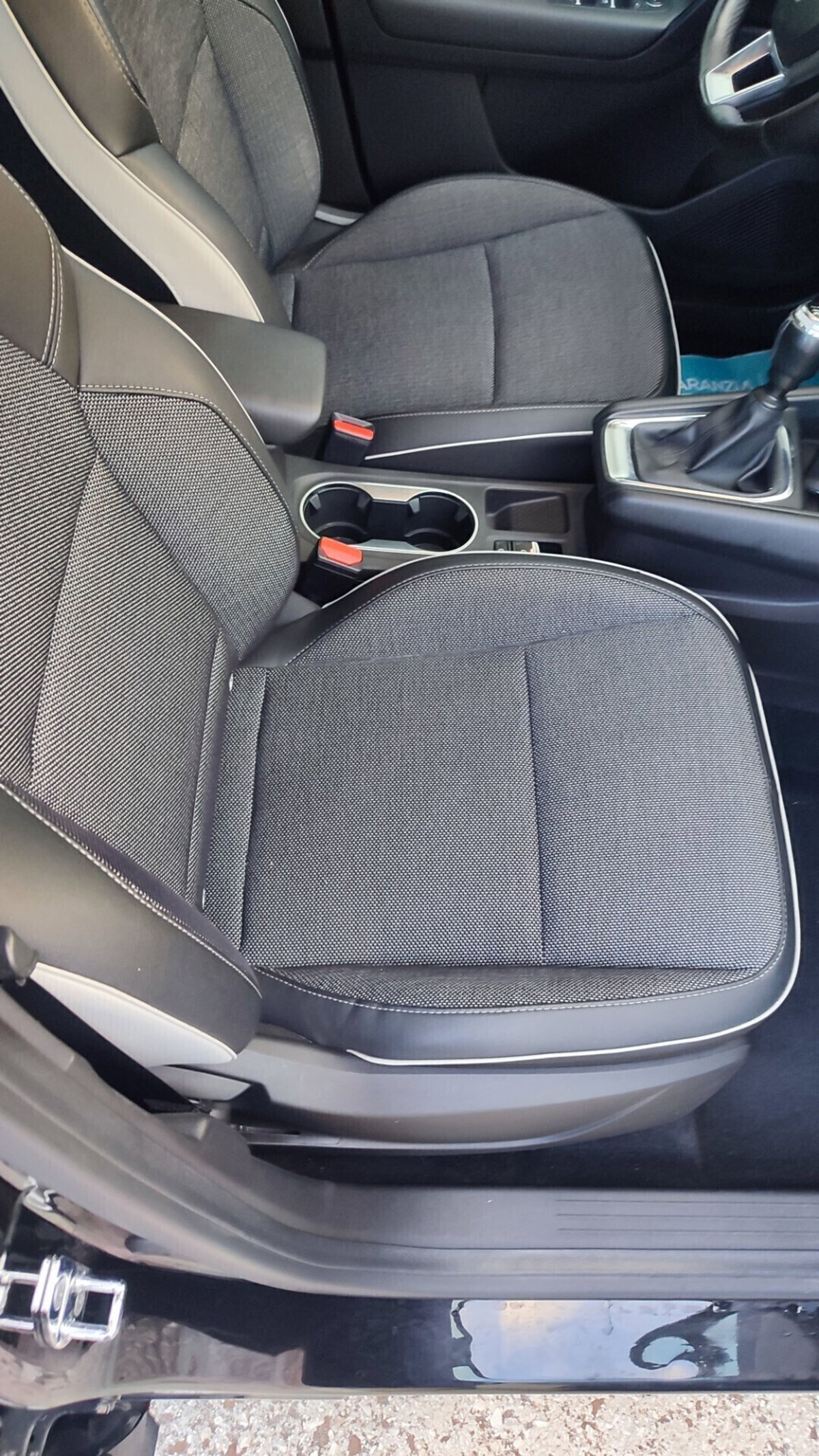 Renault Captur Blue dCi 115 CV EDC Zen (19)