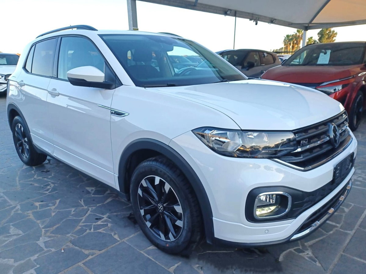 Volkswagen T-Cross 1.0 TSI 110 CV Sport (3)